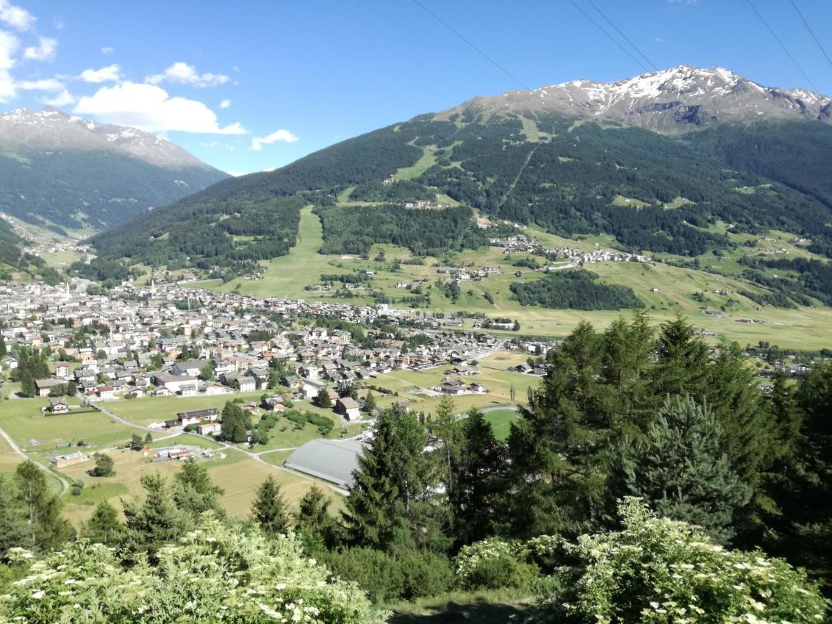 Casa Giulia Appartement Bormio Buitenkant foto